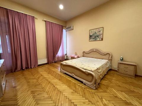 квартира за адресою Європейська пл. (Катерининська), 58