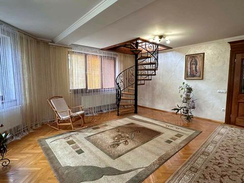 будинок за адресою Товарна вул., 7А