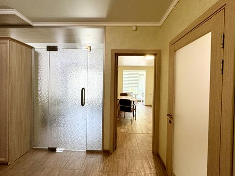 квартира за адресою Левка Лук'яненка вул. (Василя Жуковського), 18