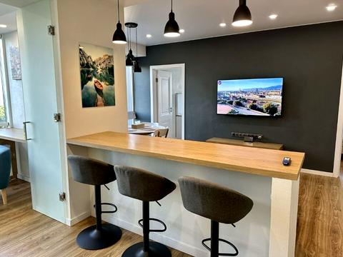 квартира за адресою Василя Вишиваного вул., 42-А