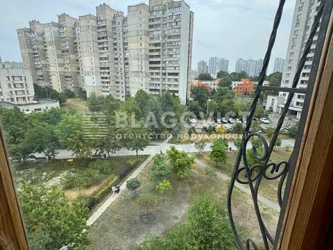 квартира за адресою Драгоманова вул., 23