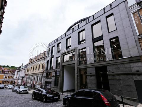 комерційна за адресою Гончарна вул., 9-А