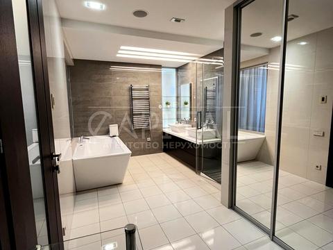 квартира за адресою Жилянська вул., 59