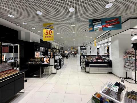 коммерческая по адресу Бессарабская пл., 3