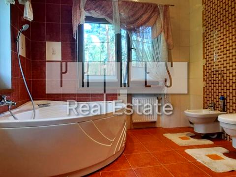 дом по адресу Київська ул.