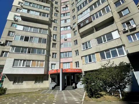 комерційна за адресою Оноре де Бальзака вул., 6