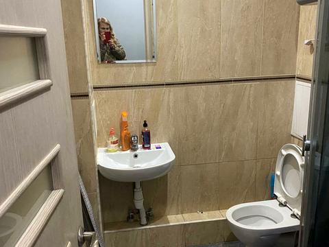 комерційна за адресою Деміївська вул., 13