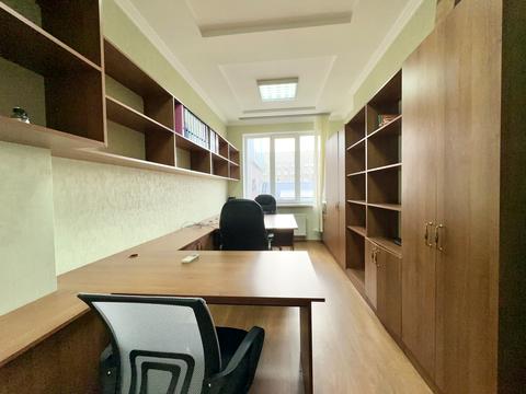 коммерческая по адресу Жилянская ул., 120-Б
