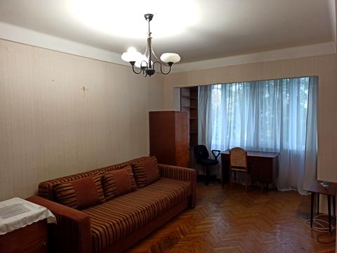 квартира за адресою Дегтярівська вул., 10