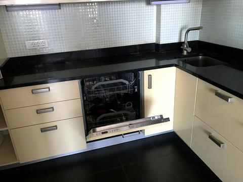 квартира за адресою Середньофонтанська вул., 19б