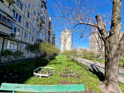 квартира за адресою Дніпровська набережна вул., 5-А