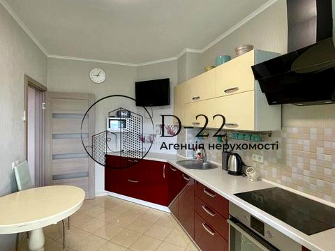 квартира за адресою Ревуцького вул., 7-В