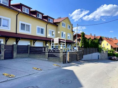 коммерческая по адресу Локомотивная ул., 36