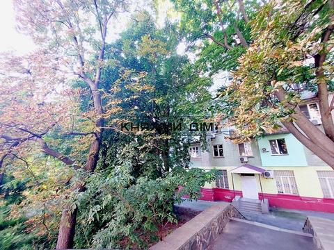 квартира по адресу Кловский спуск, 4