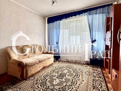 квартира по адресу Червоной Калины просп. (Владимира Маяковского), 30