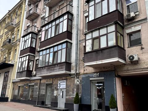 квартира за адресою Басейна вул., 3