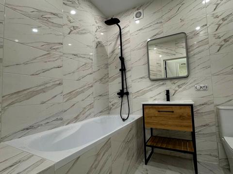 квартира за адресою Олександрівська вул., 5