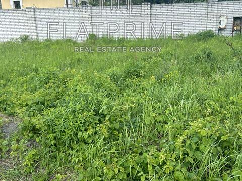участок по адресу Лісова
