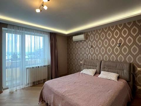 квартира за адресою Братів Міхновських вул. (Московська), 30а