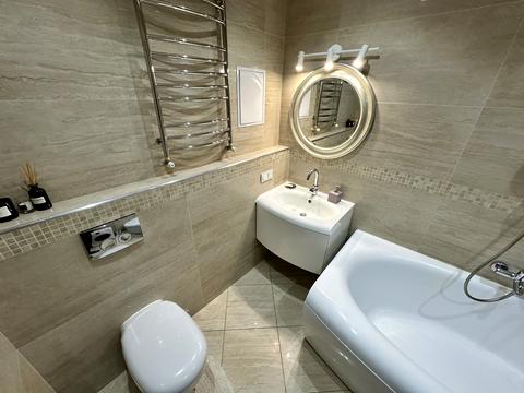 квартира за адресою Срібнокільська вул., 1