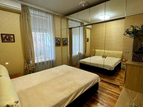 квартира за адресою Київ, Пирогова вул., 1/35