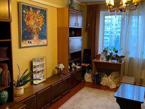 квартира за адресою Сержа Лифаря вул. (Олександра Сабурова), 5