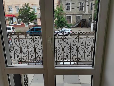 комерційна за адресою Велика Арнаутська вул., 121