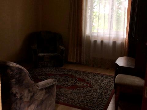 будинок за адресою Подільська вул., 1