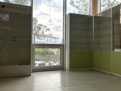 комерційна за адресою Юрія Мушкетика вул. (Натана Рибака), 1