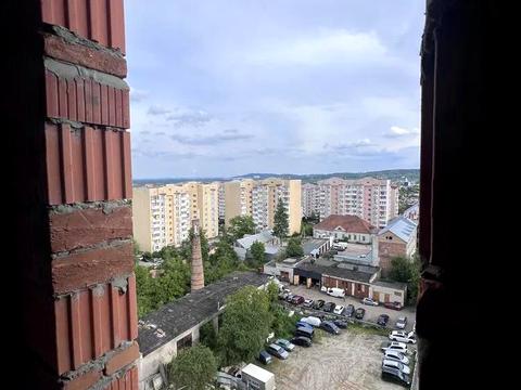 квартира за адресою Очеретяна вул., 31