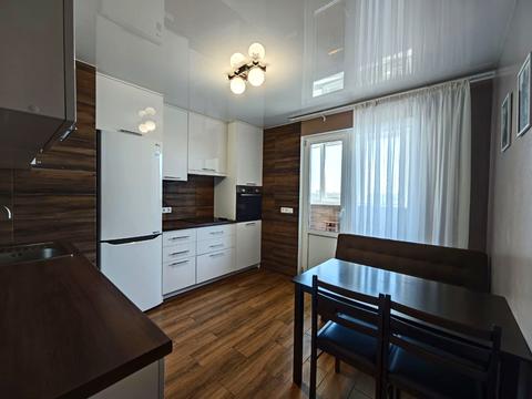 квартира за адресою Сергія Данченка вул., 28-Б