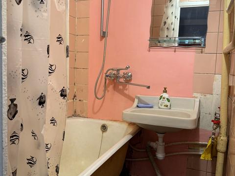 квартира за адресою Богатирська вул., 2