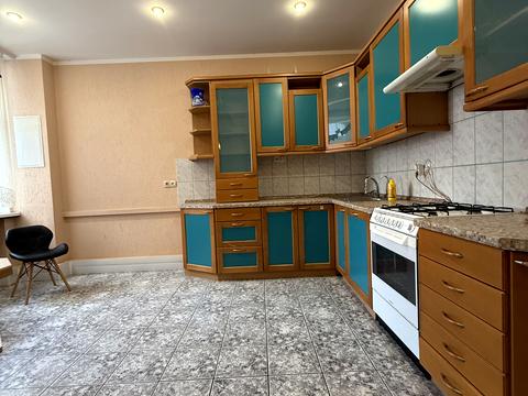 квартира за адресою Виконкомівська вул., 13