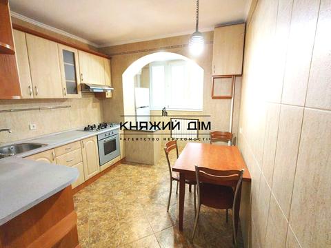 квартира за адресою Бориса Гмирі вул., 9-Б