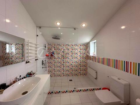 будинок за адресою Святищенська вул.