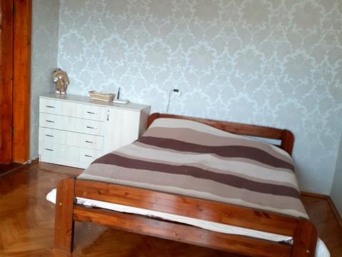 квартира за адресою Ревуцького вул., 42-Б