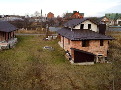 будинок за адресою Будівельників, 13