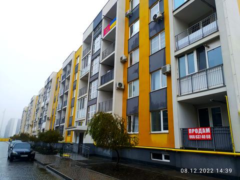квартира за адресою Торгова вул., 25