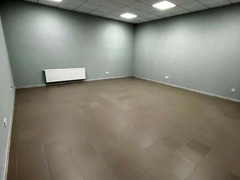 комерційна за адресою Дубнівська, 22б