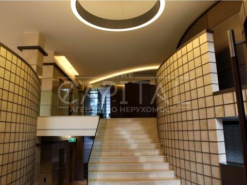 комерційна за адресою Студентська, 12