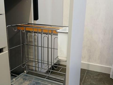 квартира по адресу Олександра Олеся ул., 1