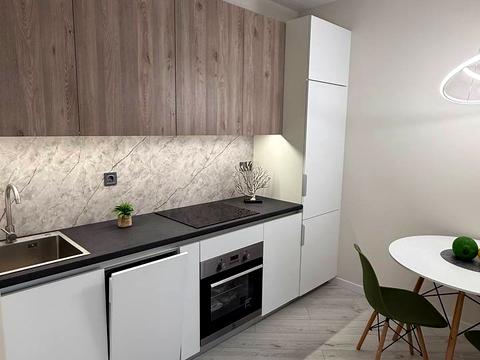 квартира за адресою Краснова вул., 3а