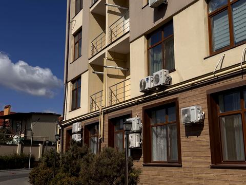 квартира за адресою Довга вул., 1а