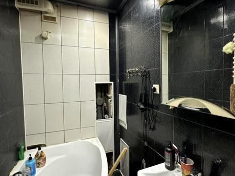 квартира за адресою Василя Симоненка вул., 31
