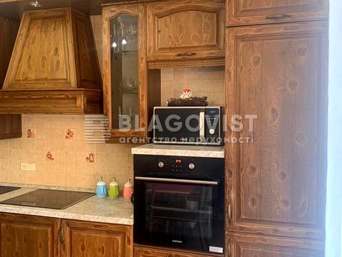квартира за адресою Почайнинська вул., 70