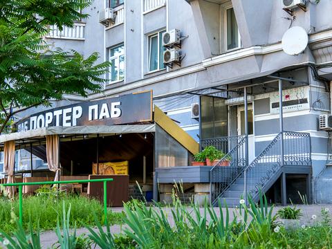 комерційна за адресою Івана Мазепи вул. (Січневого Повстання), 3