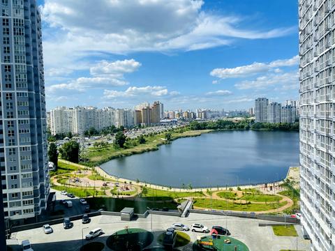 квартира за адресою Ревуцького вул., 40-В