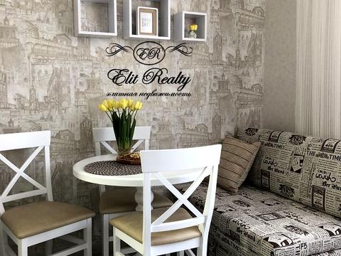 квартира за адресою Софії Русової вул., 7-А