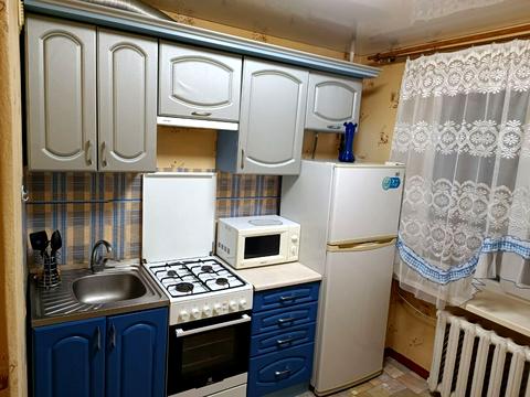 квартира за адресою Космонавтів вул., 21