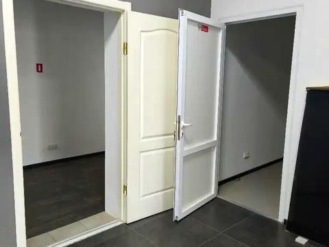 коммерческая по адресу Дмитрия Яворницкого просп. (Карла Маркса), 96